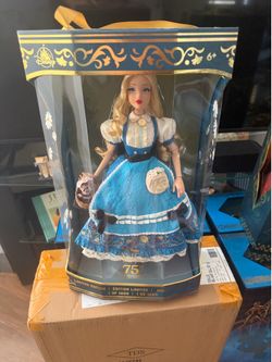 D23 ALICE DOLL LIMITED EDITION 17” inch