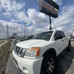2015 Nissan Titan