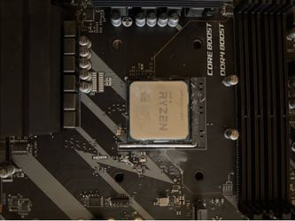 CPU