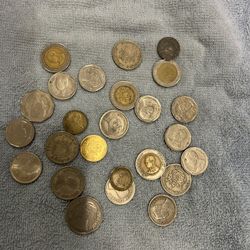 Thai coins (25 pieces)