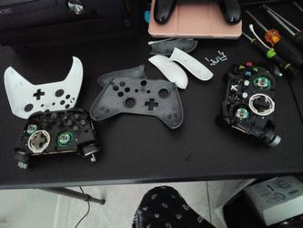 Made custom personal controllers Xbox one