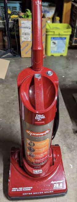 Dirt Devil Dynamite vacuum cleaner