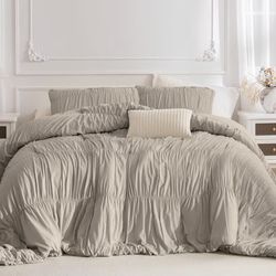3pcs King Size Comforter Set, New