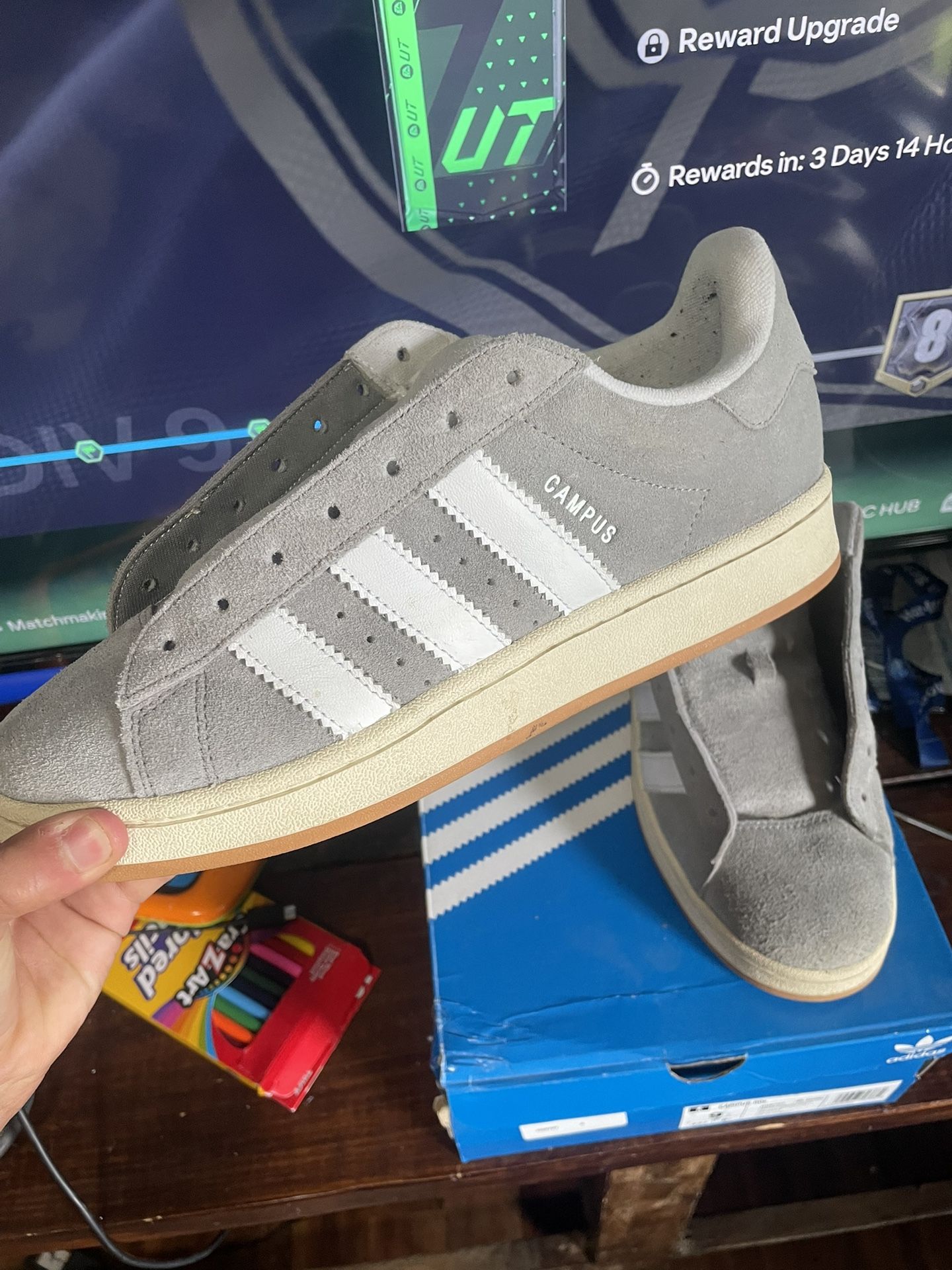 Adidas Campus Size 9