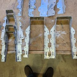 Joist Hangers,  10 Pieces 
