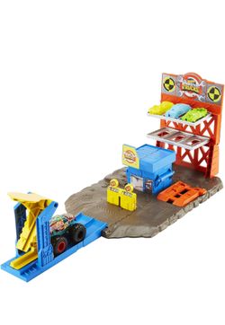 Hot Wheels Monster Trucks Blast Station Playset 