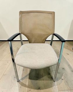 Global Designer Guest Chair – New – $250 📦 Miami