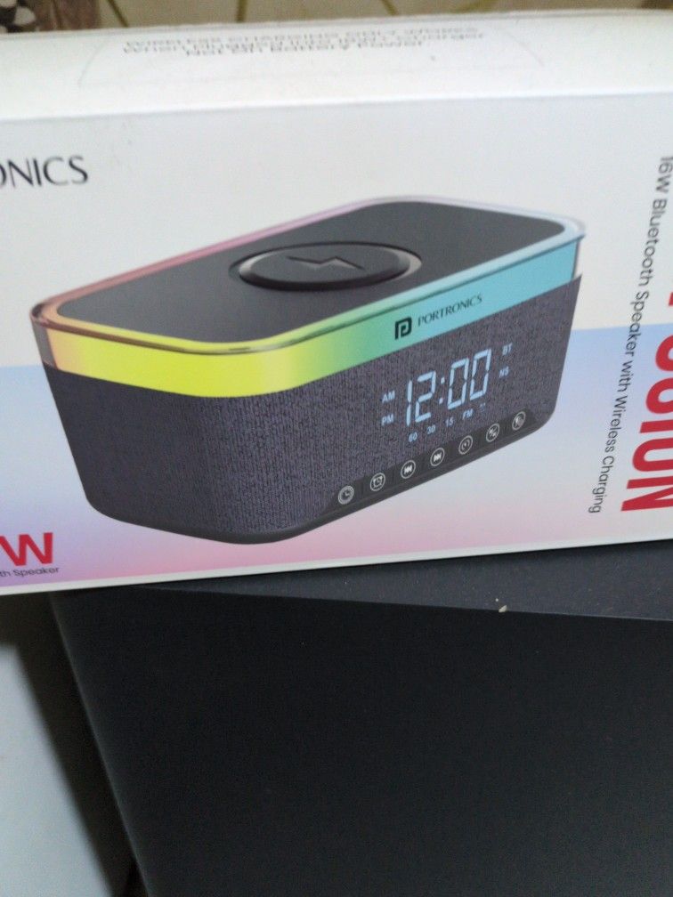 Bluetooth Speaker And Wireless Charging 