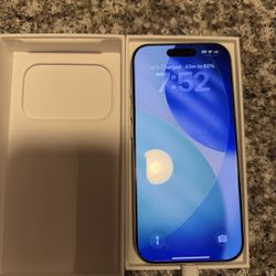 iPhone 17 Pro Att Locked But Works With  T-Mobile Metro Pcs Works 