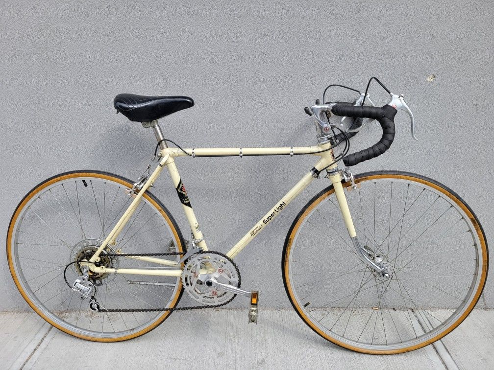 Bridgestone Kabuki 10 Speed Road Bike READY TO RIDE for Sale in