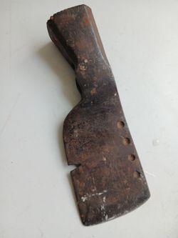 Old vintage Carpenters Hammer Head