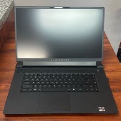 Alienware P50E Gaming Laptop