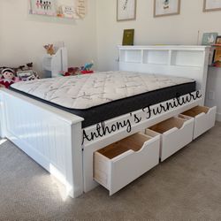 New Full Bed With Drawers And Mattress 