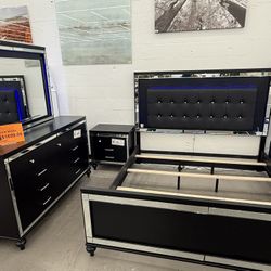 Queen Size Bedroom Set