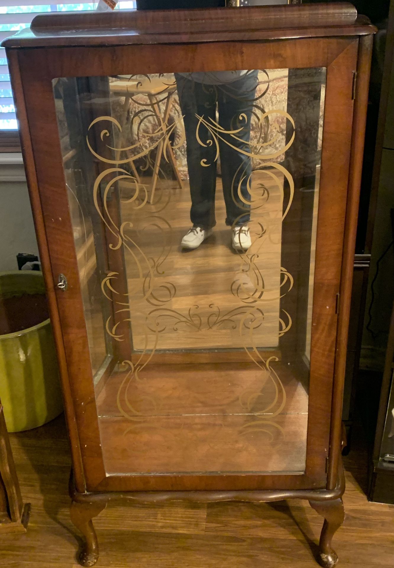 Small 3 Shelf China Cabinet