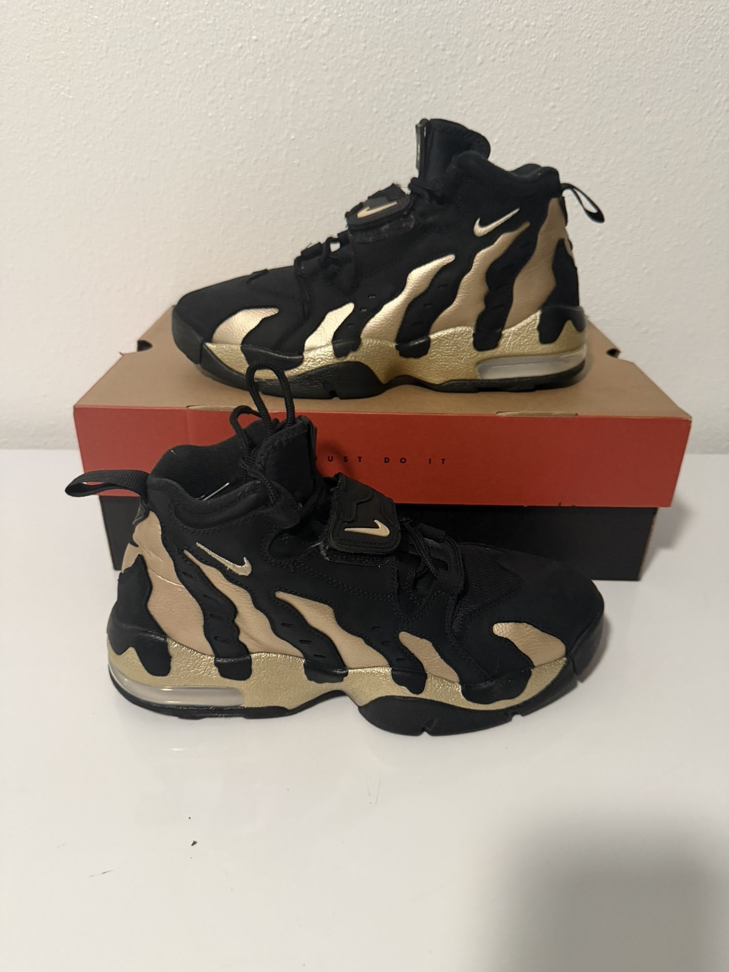 Nike Air DT Max ‘96 Shoes Size 8