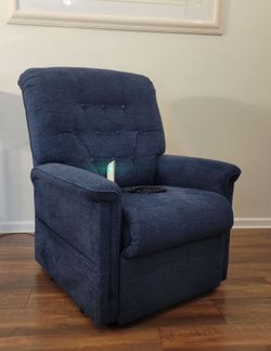 Pride Heritage power Lift Reclining Chair