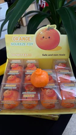 Cracking Orange Squishy Toy