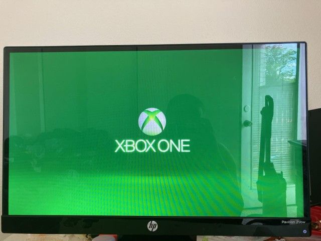 Pavilion 25bw 25inch LED monitor 