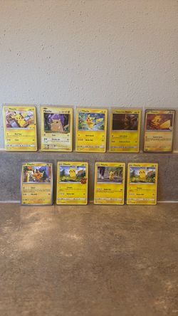 Scarlet & Violet Pikachus