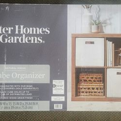 4 Cube Storage Containers Wood.