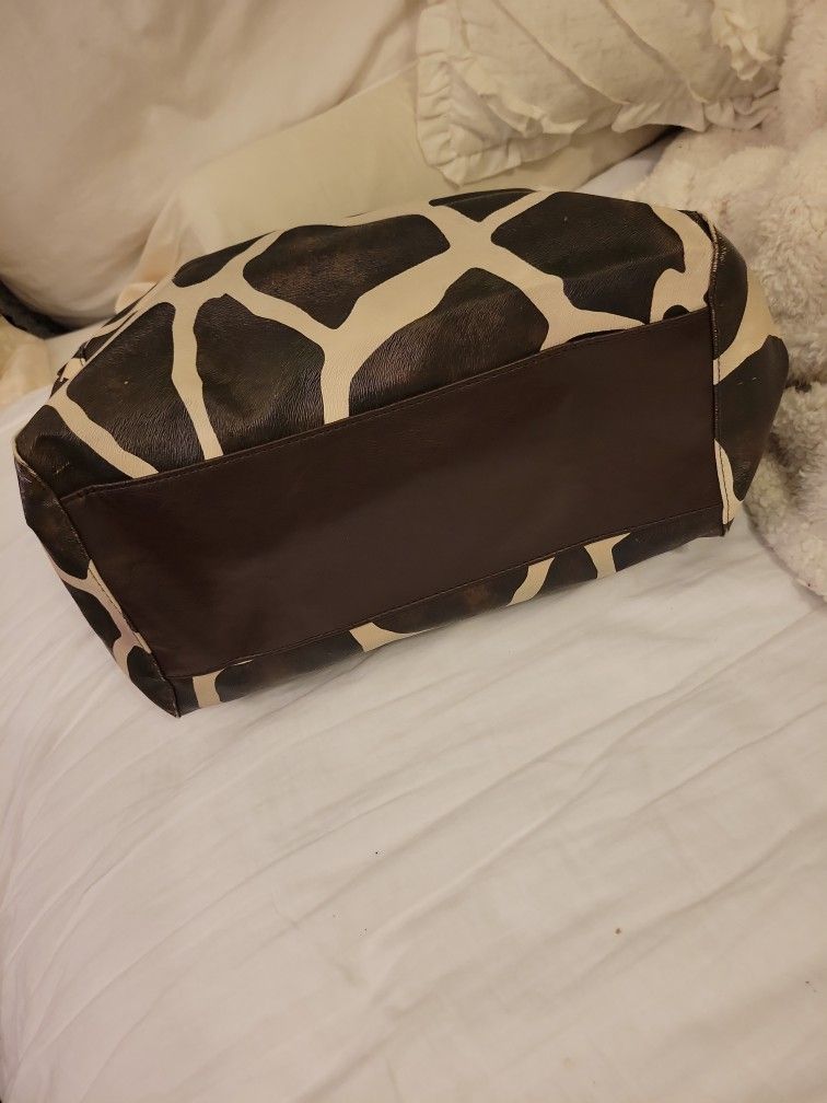 Noatd bag with Giraffe print