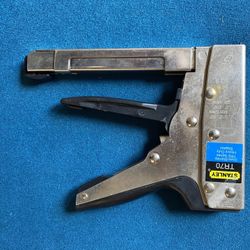 Staple Gun 