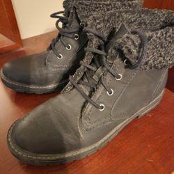 Womens Boots