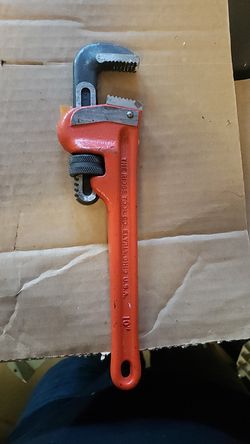 Ridgid 10-inch pipe wrench