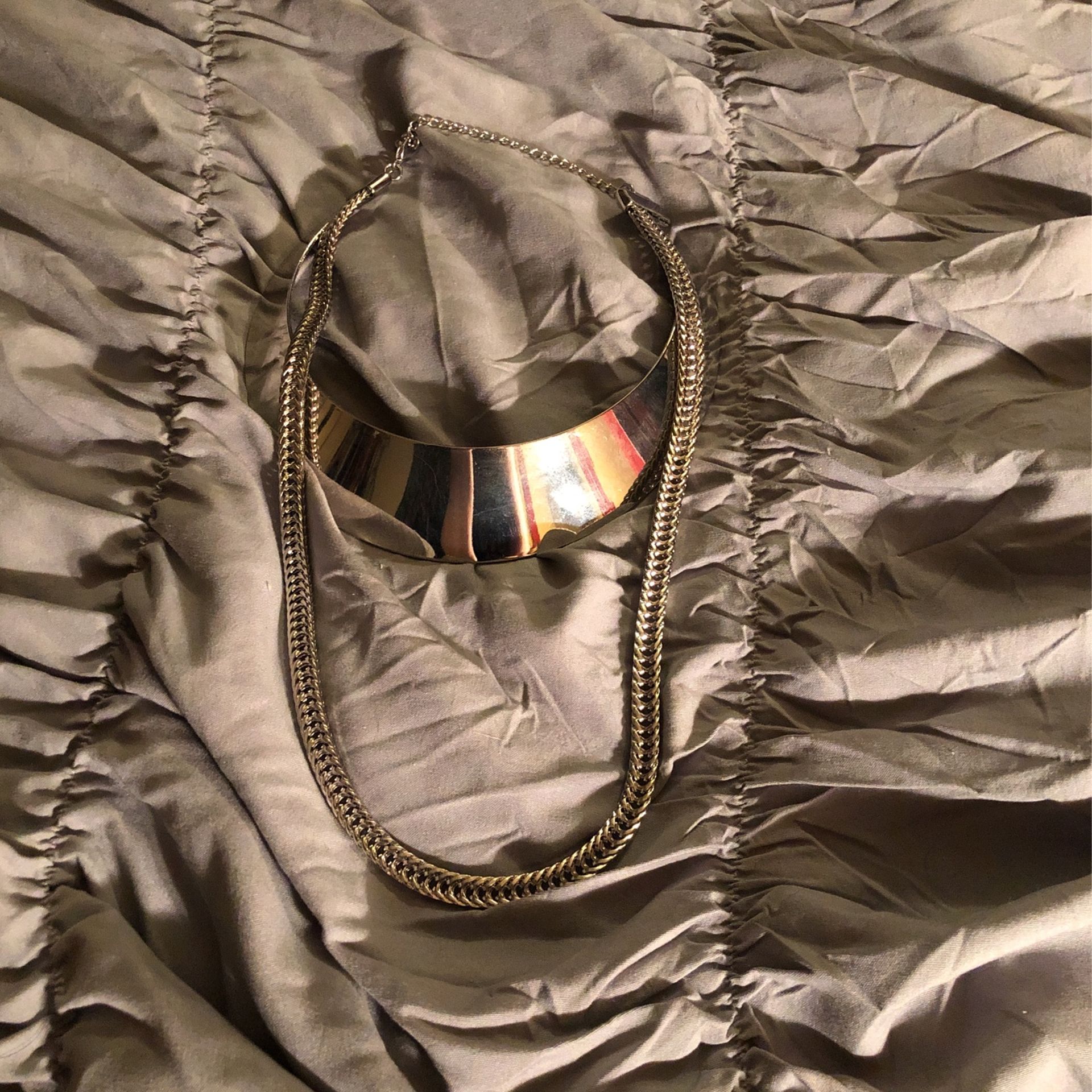 New Bib Style Choker Necklace