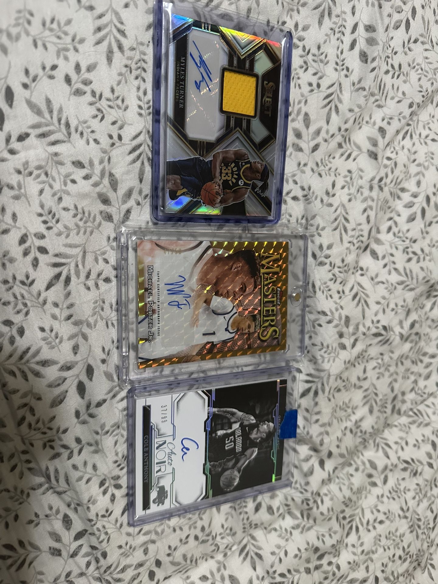 Autographed / Serial Numbered NBA Card Bundle 