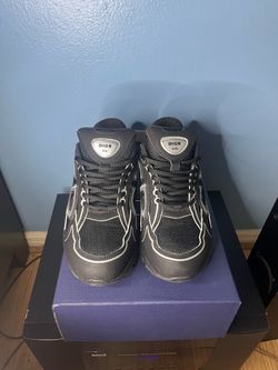 Dior b30