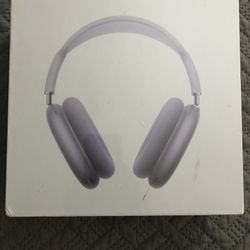 Brand NEW Apple AirPods Max  Headphones 