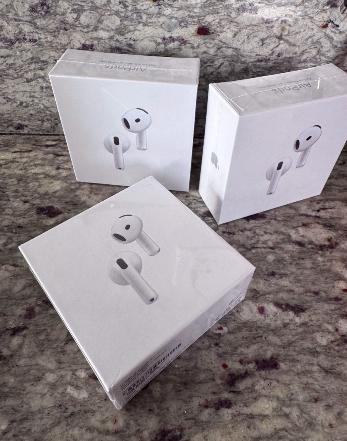 (BRAND NEW) AirPods 4 ANC