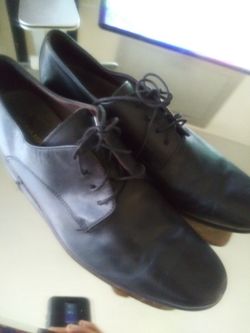Banana Republic dress shoes