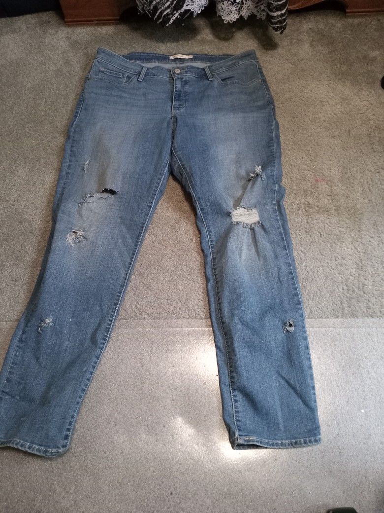 311 Ladies Levi Jeans Size 20