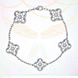 WG Diamond Clover Bracelet 