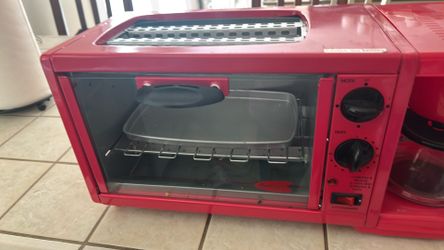 Toaster and coffee maker