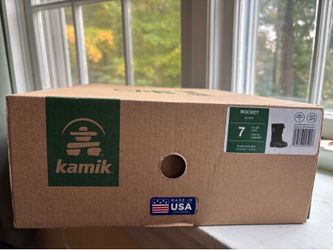 Kamik Rocket Waterproof Snow Boots, size 7, Medium, US Big Kid