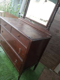 Antique Dresser With /Moving Wheels/Adjustable Mirror for Sale in San Diego, CA - OfferUp Antique Dresser With /Moving Wheels/Adjustable Mirror for Sale in San Diego, CA - OfferUp
