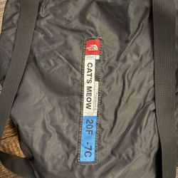 NWOT The North Face Cat’s Meow Sleeping Bag 20F Right Regular