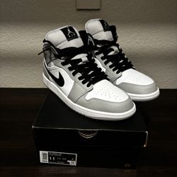 Jordan 1 Mid LT Smoke Grey