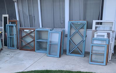 Wood Windows ( Do not Open) $35 Each