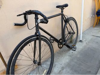 Fixie bicycle