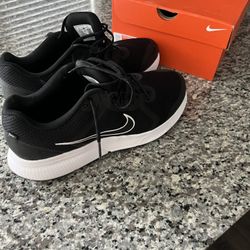 Men’s Nike Size 10