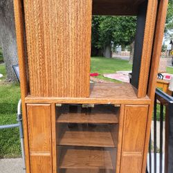 TV Stand With Shelfs