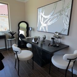 Black And White Faux Marble Table 