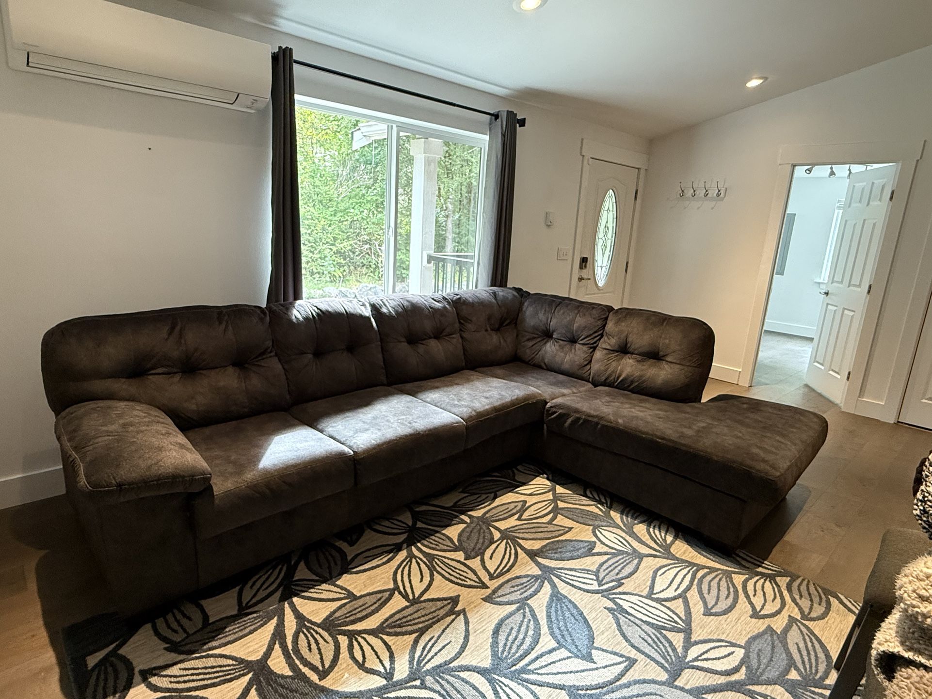 Sleeper Sectional