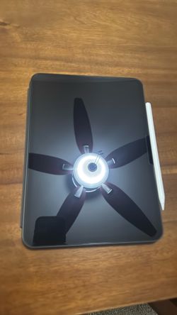 iPad Pro 11” 256GB MVV83LL/A