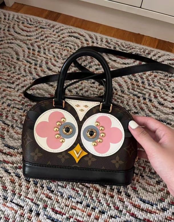 Louis Vuitton mini shell bag
